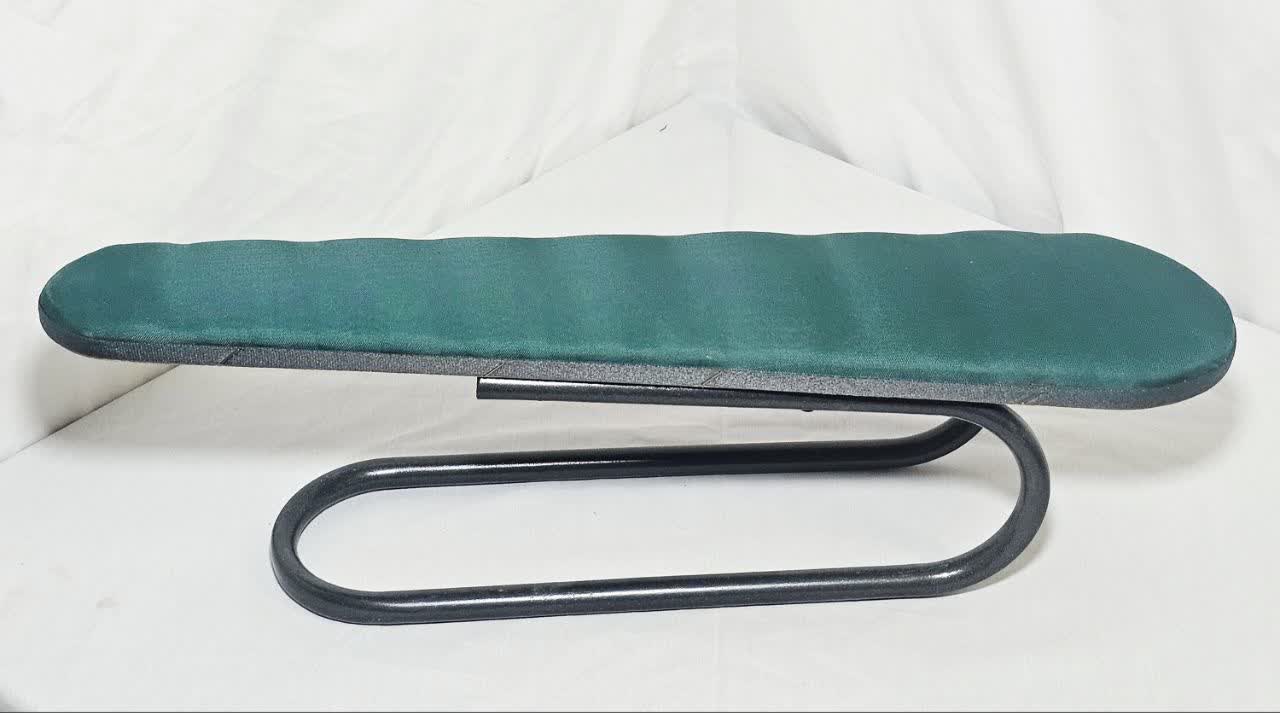 میز اتو پهن ابری